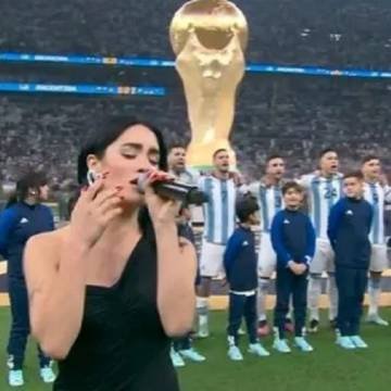Lali reaccionó al 