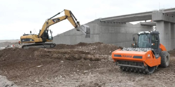 Avanza la autopista en Valle de Lerma