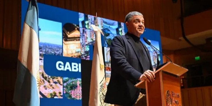 Jorge Macri promulgó la adhesión al RIGI