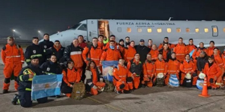 Un segundo grupo partió a Venezuela
