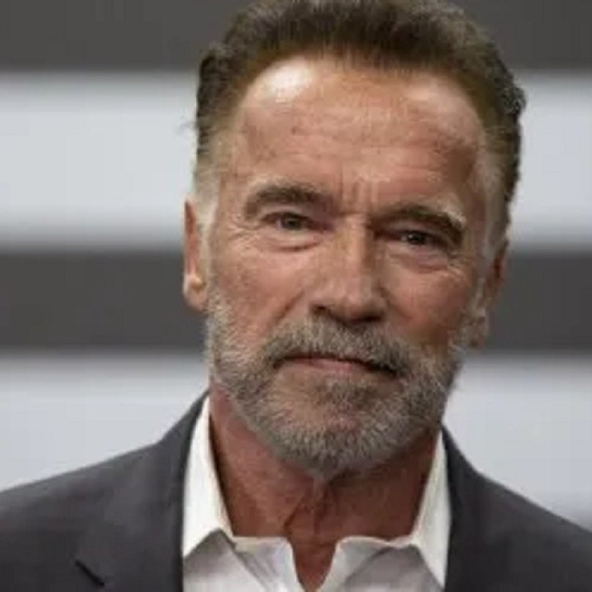 Schwarzenegger vuelve a sus clásicos