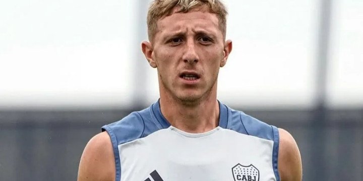 Racing manifestó su interés por Juan Barinaga