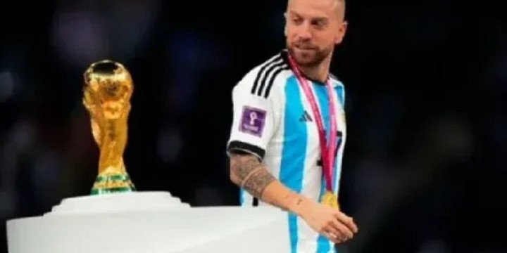 Papu Gómez publicó una polémica carta 
