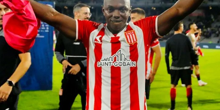 Se cayó el pase de Cetré a Athletico