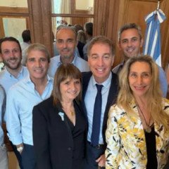 Se reunió la mesa chica del Gobierno