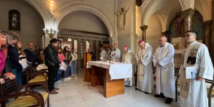 La Iglesia volvió a cuestionar al Gobierno