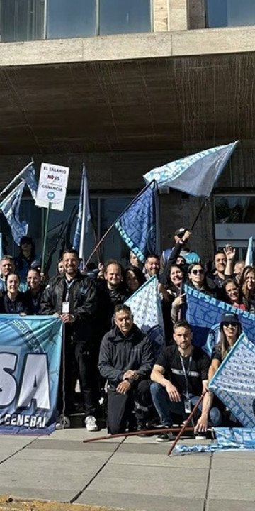 Controladores aéreos retoman las medidas de fuerza