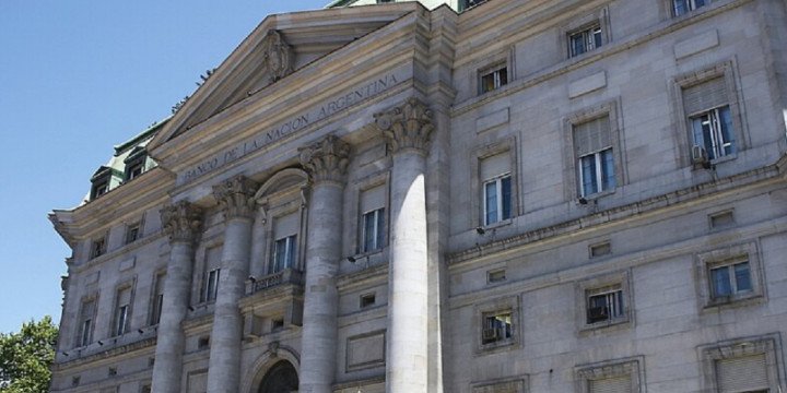 Funcionarios sobre los créditos de BNA