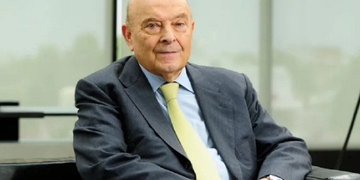 Cavallo le respondió a Milei y Caputo