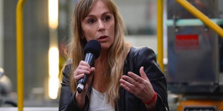 Juliana di Tullio denunciará a Sturzenegger 