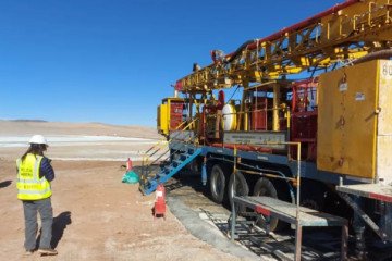 Salta y American Minerals formalizan convenio