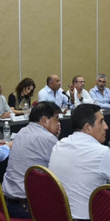 Paritarias: acordaron aumento salarial del 13,5%