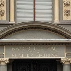  BCRA aceleró la compra de dólares