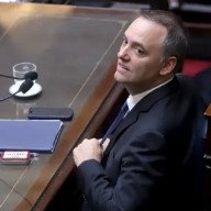 Caso Adorni: Postergan la interpelación