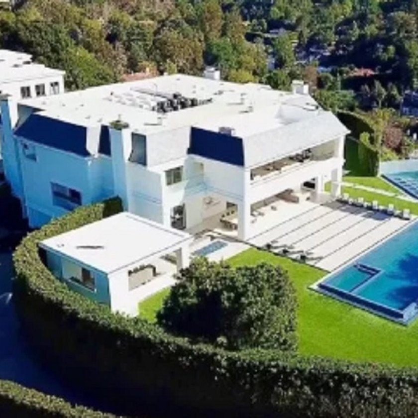 Jennifer se quedó con la mansión Beverly Hills