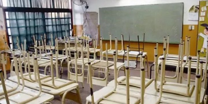 Qué gremios adhieren hoy al paro docente 