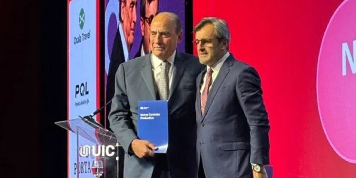 UIA impulsa acuerdo para bajar impuestos