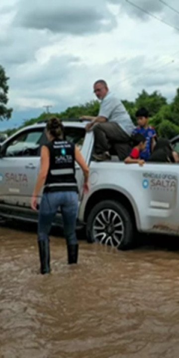 Asisten a damnificados de El Galpón