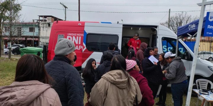 Operativo de identificación en Capital y Cobos