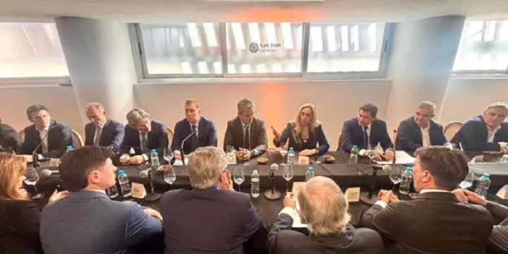 Gobierno lanzó la Mesa Federal Minera