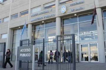 Judiciales rechazan la oferta salarial
