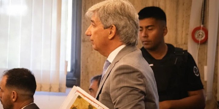 Condenaron al exjuez Walter Bento