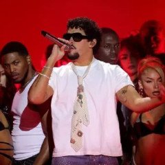 Bad Bunny vuelve a presentarse en el país