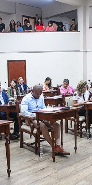  Se aprobó la conformación de la Comisión del Defensor del Pueblo