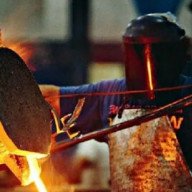 La metalurgia opera a menos del 40%