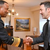 Petri oficializó su renuncia en Defensa