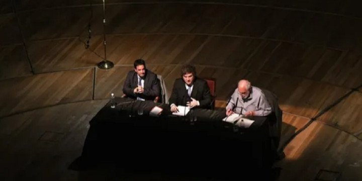 Milei participó en un debate sobre Keynes