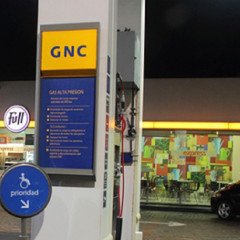 Ola polar: largas filas para cargar gas 