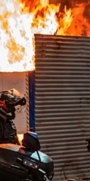 Homicidio, incendio y corridas en Bº Santa Lucia