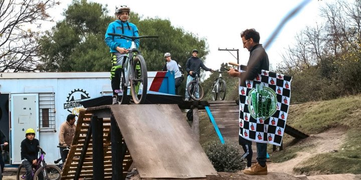 Cerrillos vivió el 