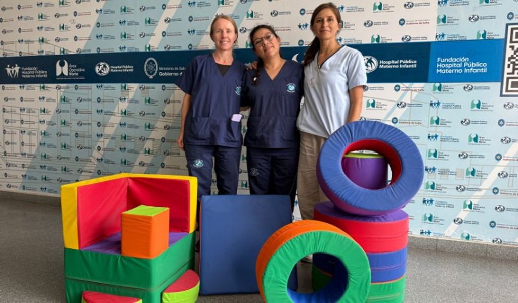 Donación al Servicio de Kinesiología del Materno Infantil