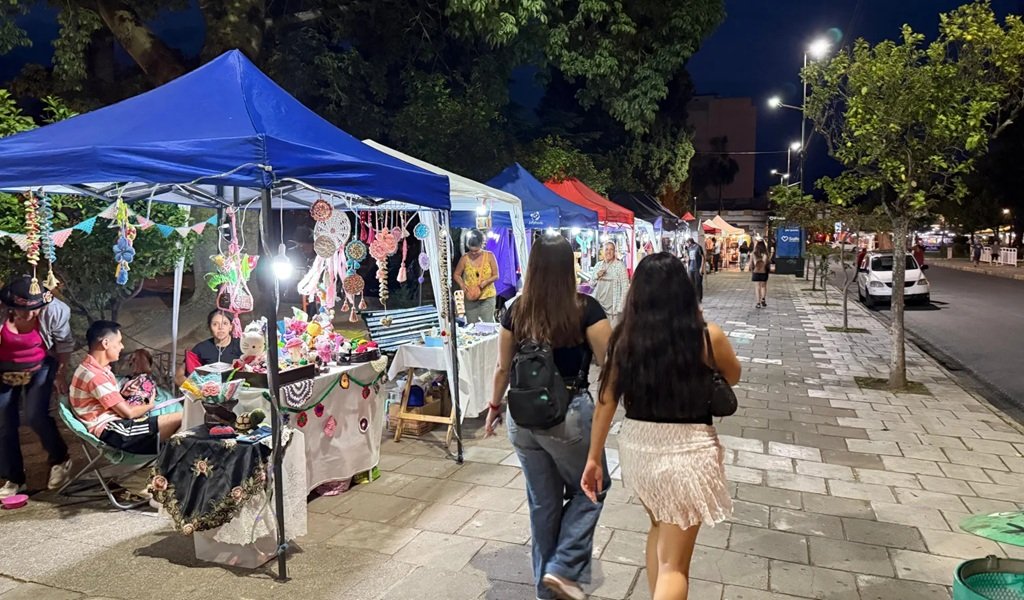 Propuestas en los Paseos Artesanales de la ciudad