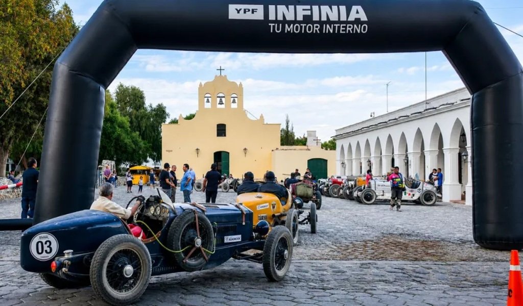 Se inicia en Salta el recorrido del Gran Premio YPF de Baquets