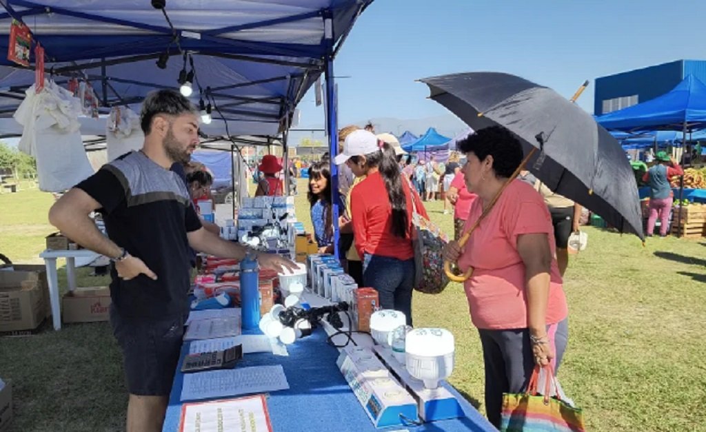 “El Mercado en tu Barrio” llega a la zona sur con precios promocionales y servicios