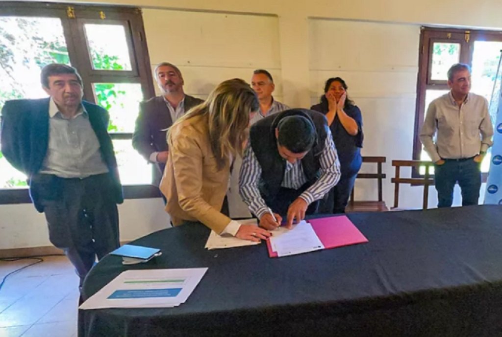 Agilizan trámites de Incluir Salud en el interior
