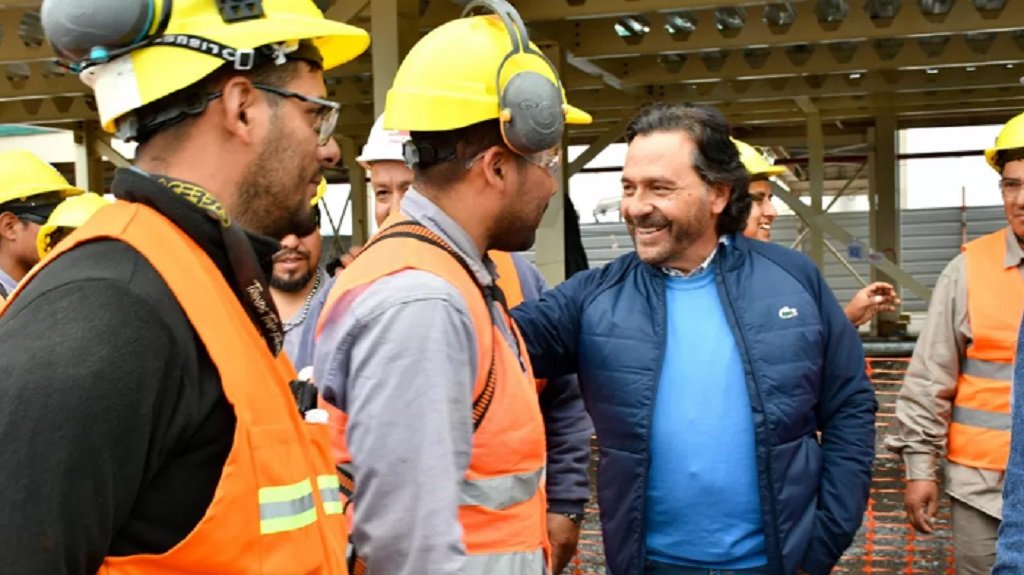 Sáenz destacó la remodelación del aeropuerto