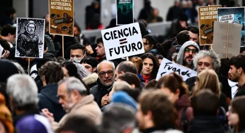 Trabajadores del CONICET de paro por 48 horas