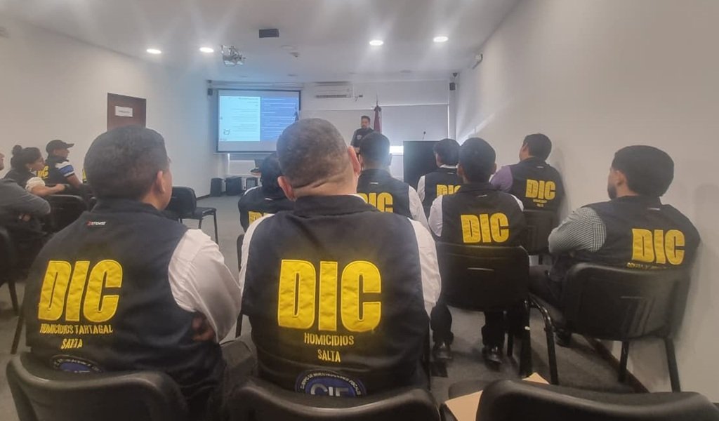 Capacitan a personal de la UFINAR en procedimientos