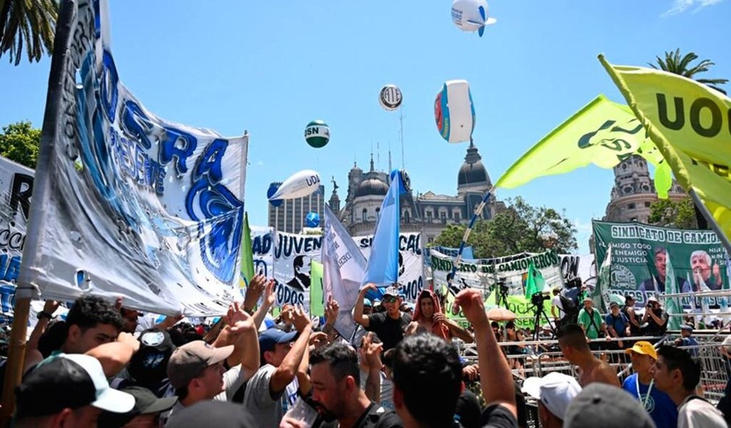 Marcha de la CGT contra la reforma laboral
