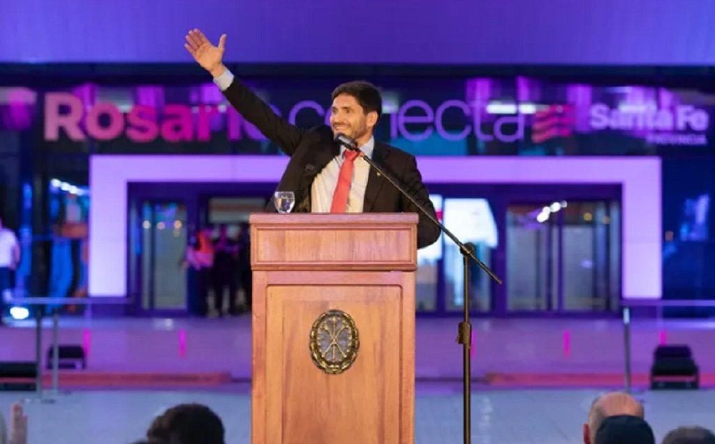 Pullaro inauguró el Aeropuerto de Rosario 