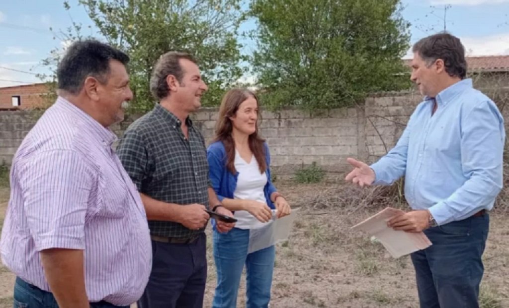 Creación de una base operativa en El Carril