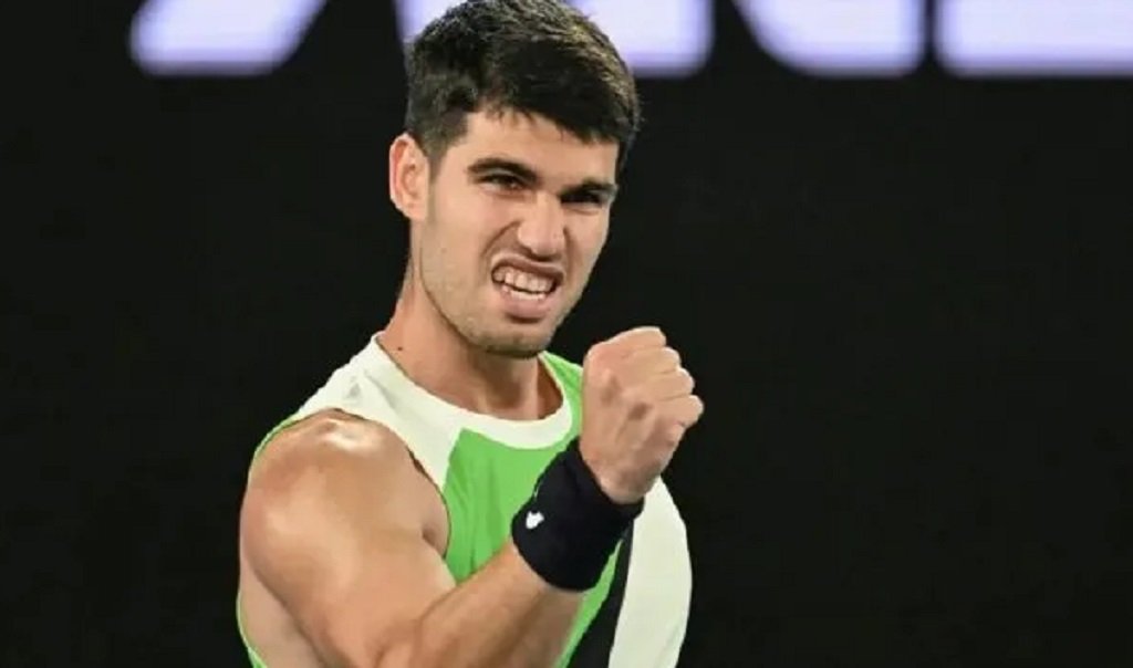 Carlos Alcaraz derrotó a De Miñaur