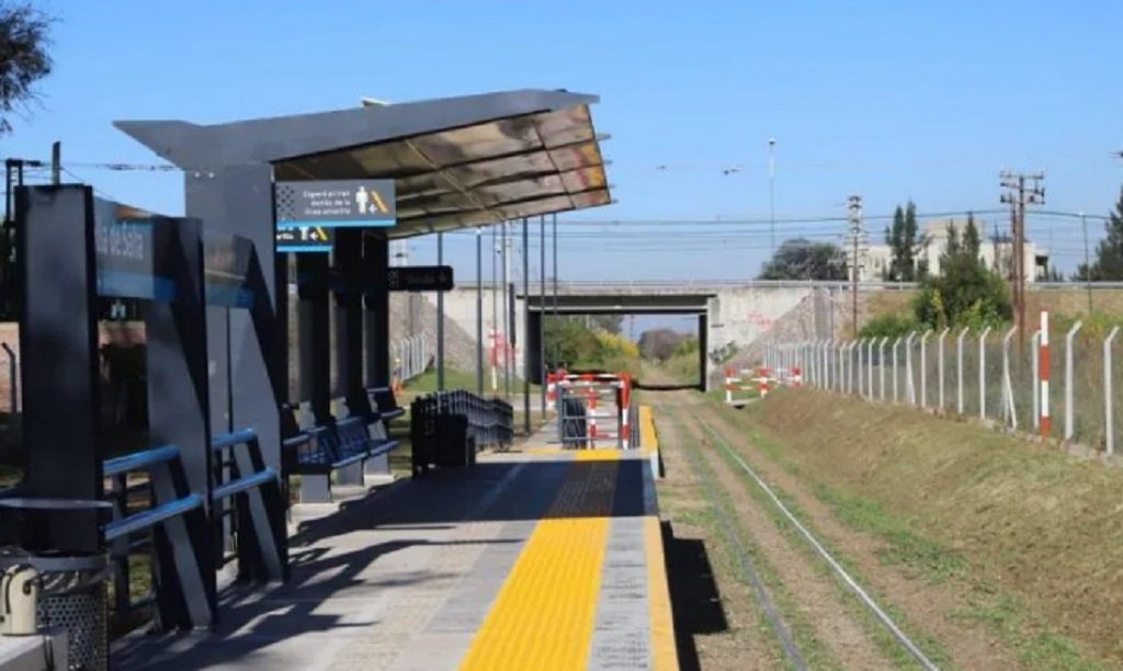 La Municipalidad firmó un convenio con Trenes Argentinos