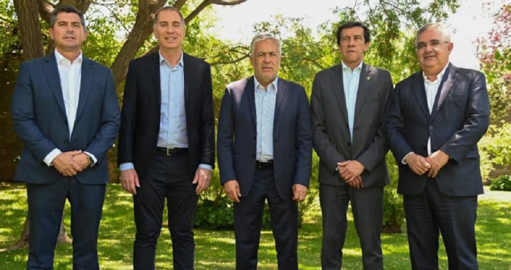 Diego Santilli se reunirá con Ignacio Torres