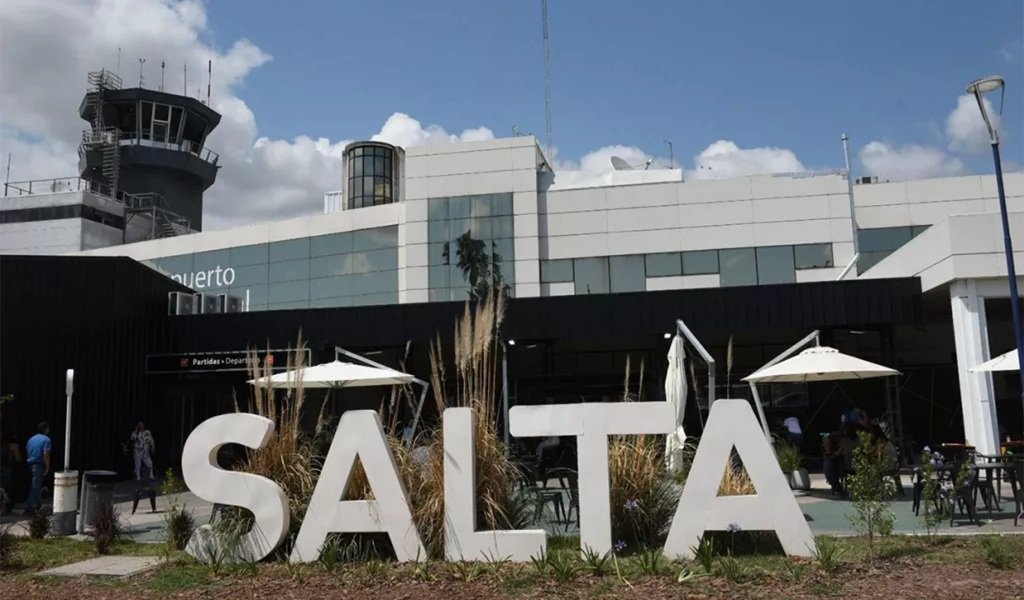 Se realizó el vuelo inaugural Florianópolis - Salta