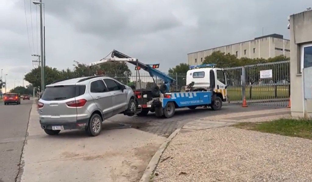 Hallan la camioneta del supuesto femicida de Campo Quijano